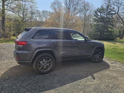 2021 Jeep Grand Cherokee 80th Anniversary