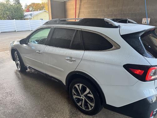 2020 Subaru Outback Touring XT
