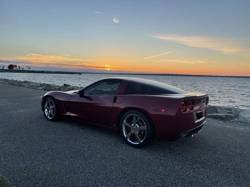 Red 2009 Chevrolet Corvette Base