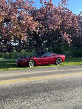 Red 2009 Chevrolet Corvette Base