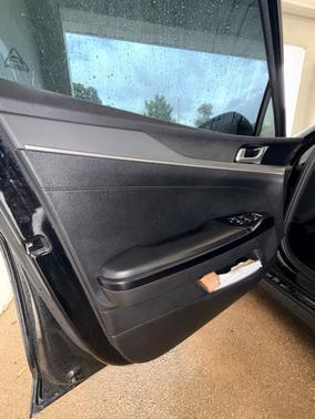 Black 2022 Kia K5 GT-Line