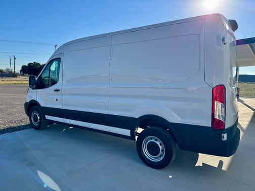2025 Ford Transit-250 Base