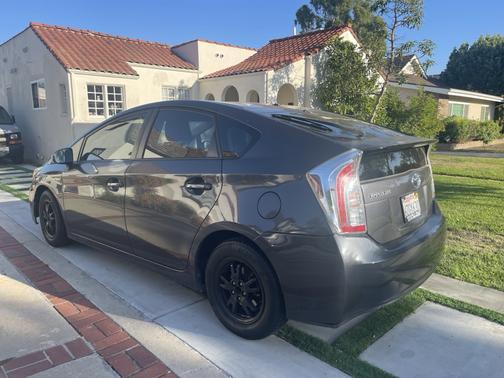 2013 Toyota Prius Three SE