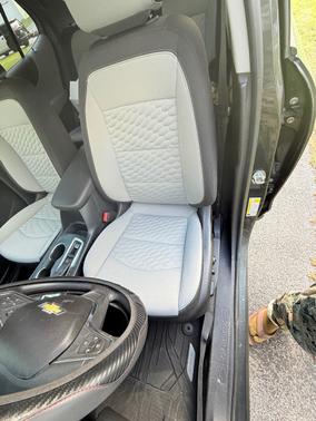 Gray 2019 Chevrolet Equinox LS