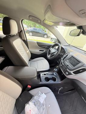 Gray 2019 Chevrolet Equinox LS