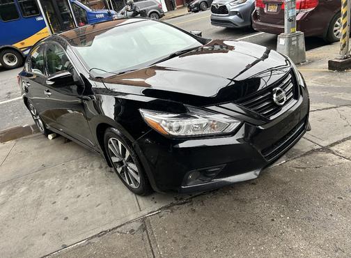 2017 Nissan Altima 2.5 SV