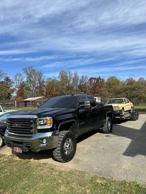 Black 2016 GMC Sierra 2500 SLE