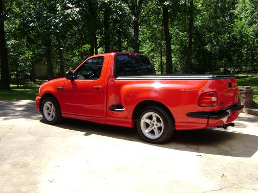 1999 Ford F-150 SVT Lightning