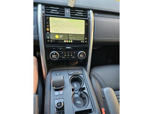 2023 Land Rover Discovery P300 S R-Dynamic