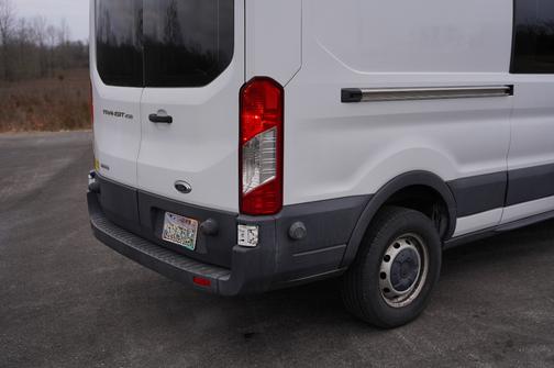 2015 Ford Transit-250 Base