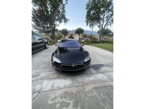 2014 Tesla Model S 85