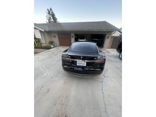 2014 Tesla Model S 85