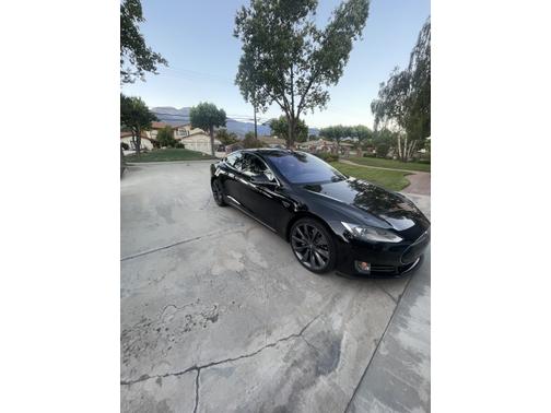 2014 Tesla Model S 85