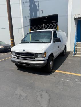 2000 Ford E350 Super Duty Base