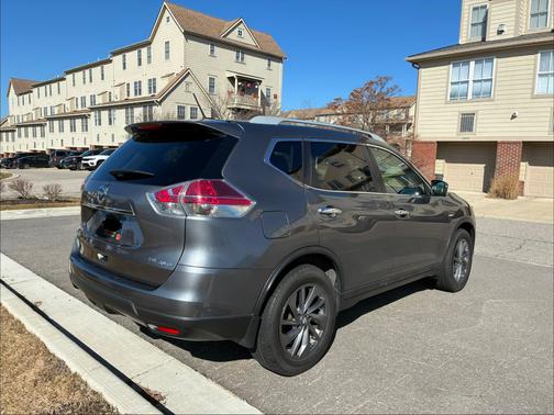 2016 Nissan Rogue SL