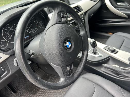 2017 BMW 320 i xDrive