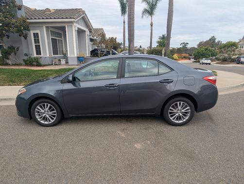 Gray 2014 Toyota Corolla LE Plus