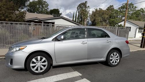 2013 Toyota Corolla LE