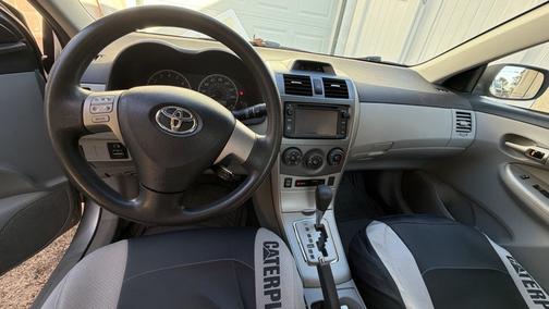 Silver 2013 Toyota Corolla LE