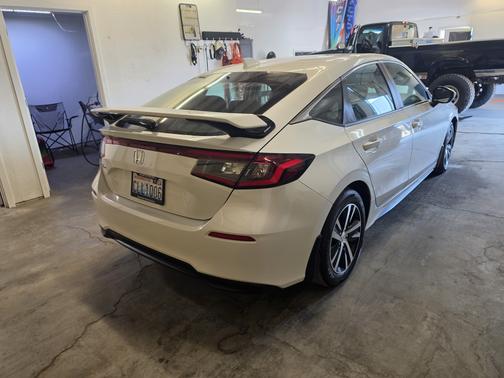 White 2024 Honda Civic LX