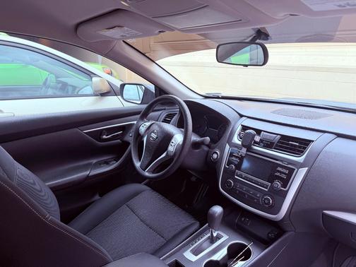 Gray 2016 Nissan Altima 2.5 S