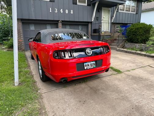 Red 2014 Ford Mustang V6