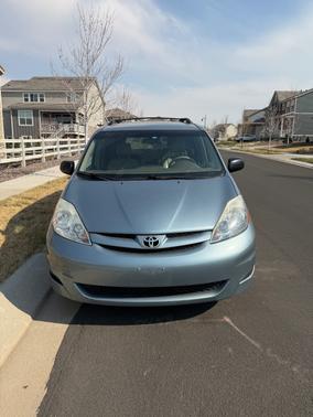 2008 Toyota Sienna LE