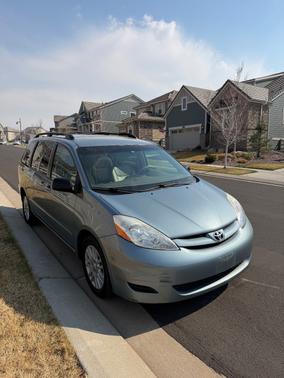 2008 Toyota Sienna LE