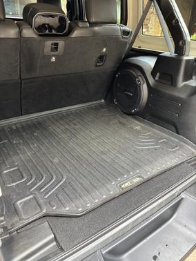 Gray 2023 Jeep Wrangler Rubicon