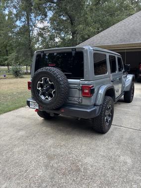 Gray 2023 Jeep Wrangler Rubicon