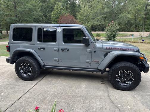 Gray 2023 Jeep Wrangler Rubicon