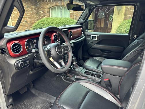 Gray 2023 Jeep Wrangler Rubicon