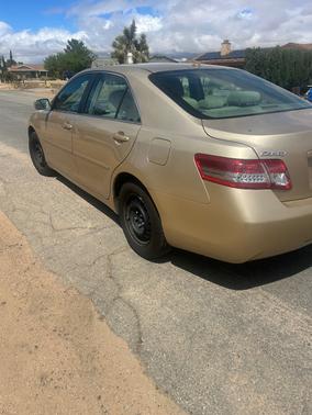 Gold 2011 Toyota Camry LE