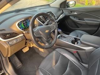 Black 2017 Chevrolet Volt LT