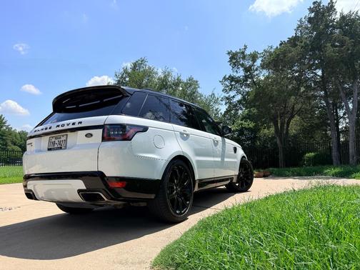 White 2020 Land Rover Range Rover Sport HSE MHEV