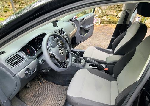 Black 2017 Volkswagen Jetta 1.4T S