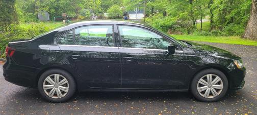 Black 2017 Volkswagen Jetta 1.4T S