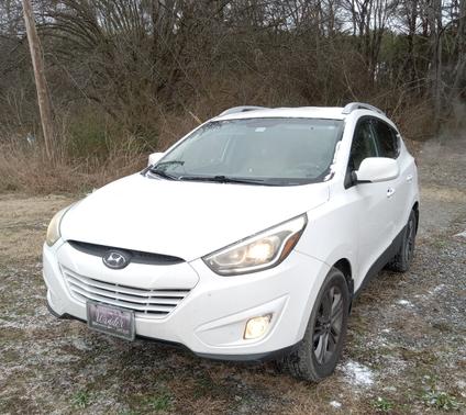 2014 Hyundai TUCSON SE