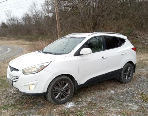 2014 Hyundai TUCSON SE