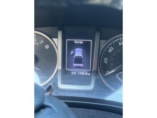 2016 Toyota Tacoma SR5