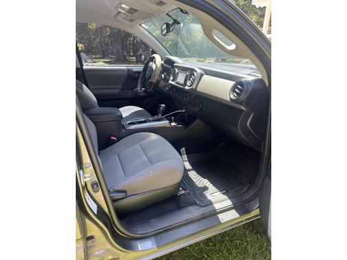 2016 Toyota Tacoma SR5