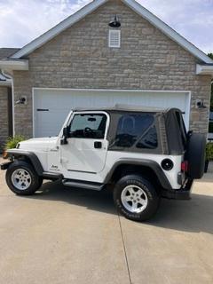 White 2006 Jeep Wrangler Sport