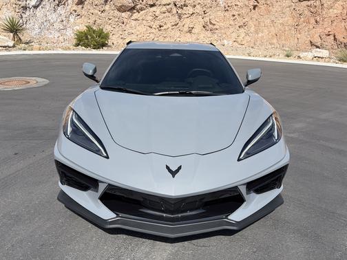 2025 Chevrolet Corvette Stingray w/2LT