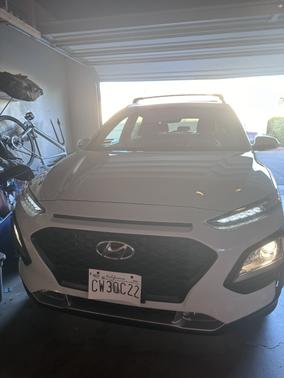 2020 Hyundai KONA SEL Plus