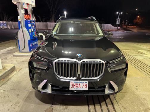 2024 BMW X7 xDrive40i