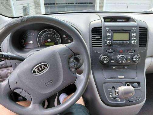 Gray 2009 Kia Sedona LX