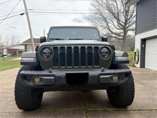 2021 Jeep Gladiator Freedom