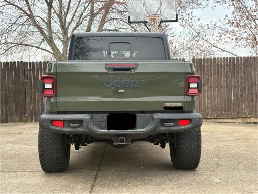 2021 Jeep Gladiator Freedom