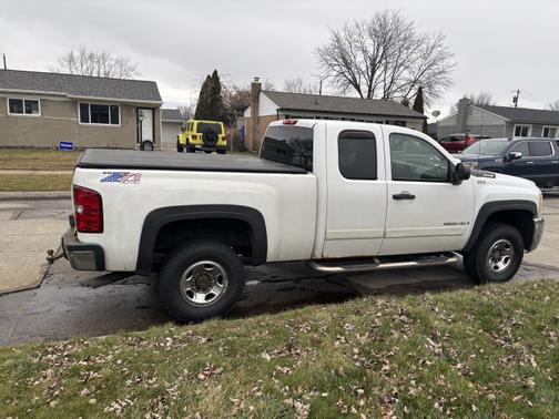 2008 Chevrolet Silverado 2500 LT1 H/D Extended Cab