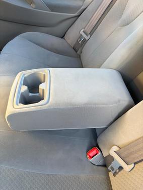 Gray 2009 Toyota Camry XLE